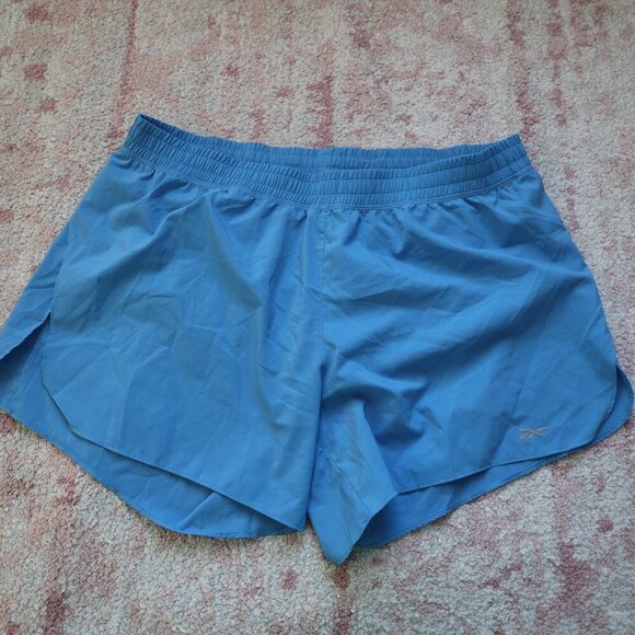 Reebok Short - Picture 1 of 4